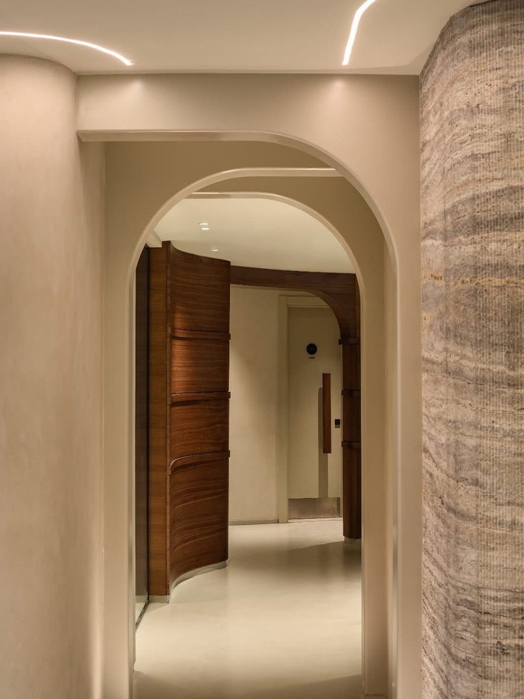 Al-Qamzi Sales Center - Image 4